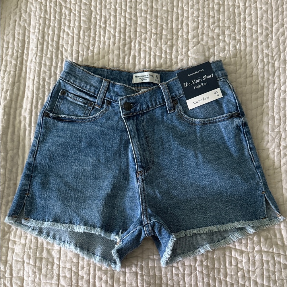 American Eagle Outfitters Women's Classic Blue Jean Shorts
